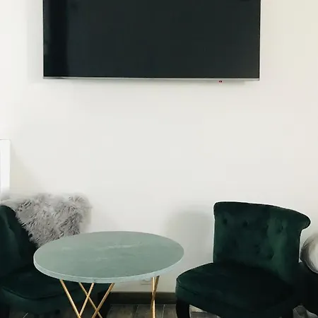 Amo'hote Elegance & * Les Sorinières